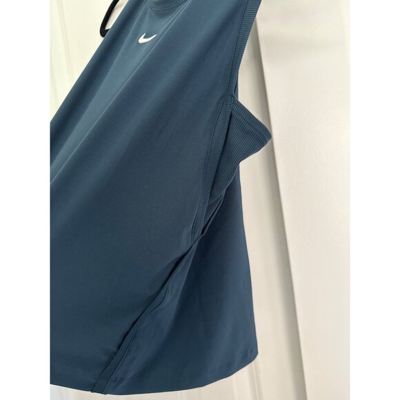 Nike Dri-fit Navy Blue Racerback Tank Top size Small - Picture 5 of 7